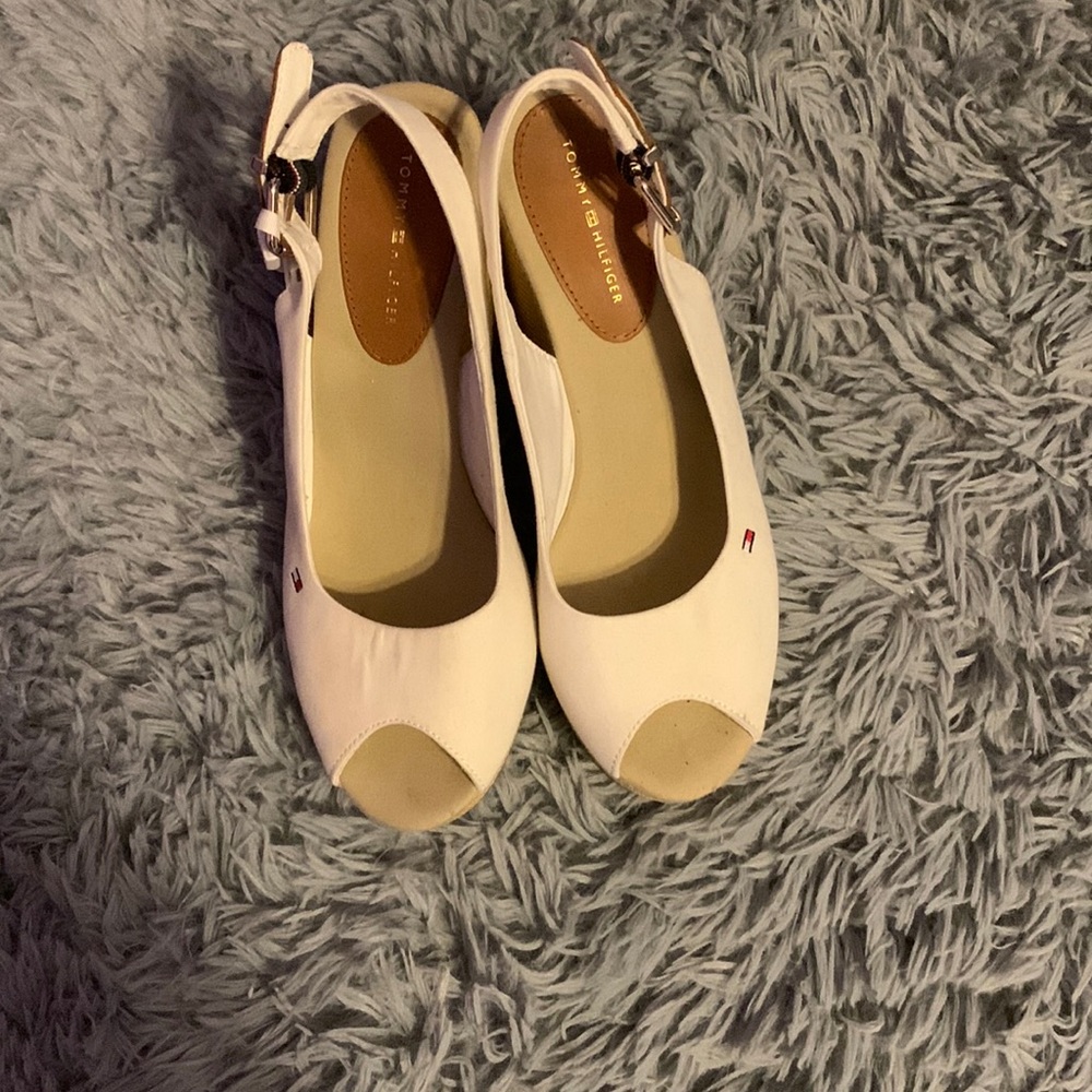 Tommy Hilfiger heels brand new